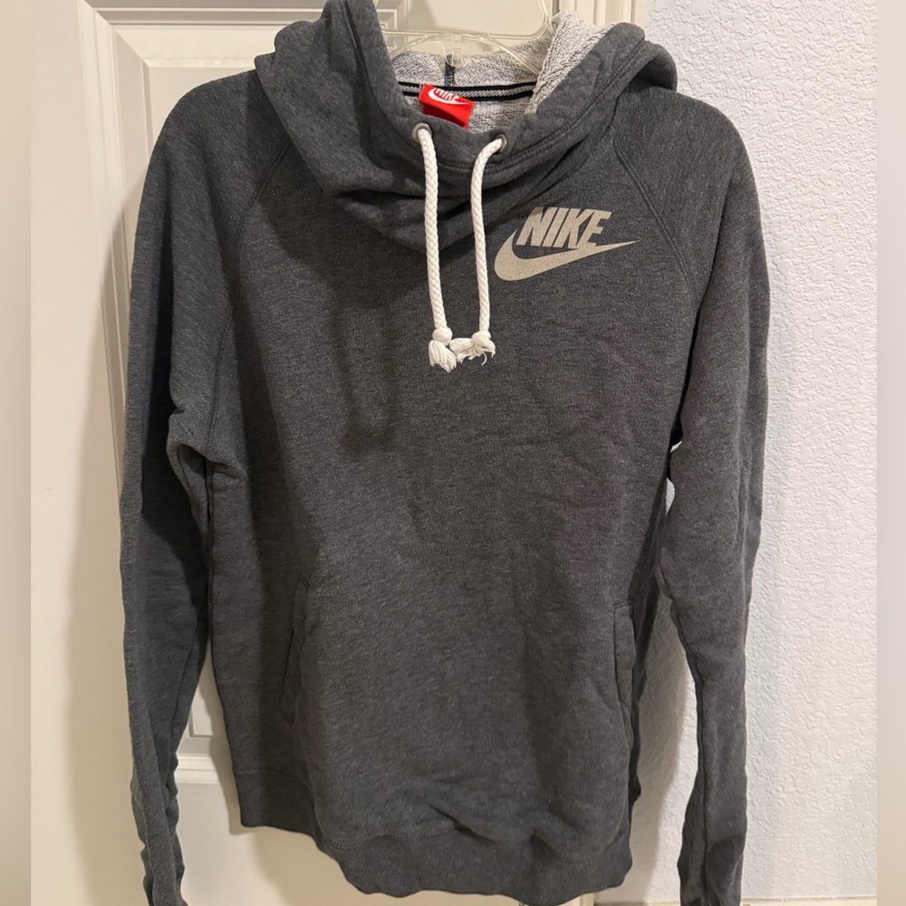 Nike Woman’s Gray Hoodie Sweater
